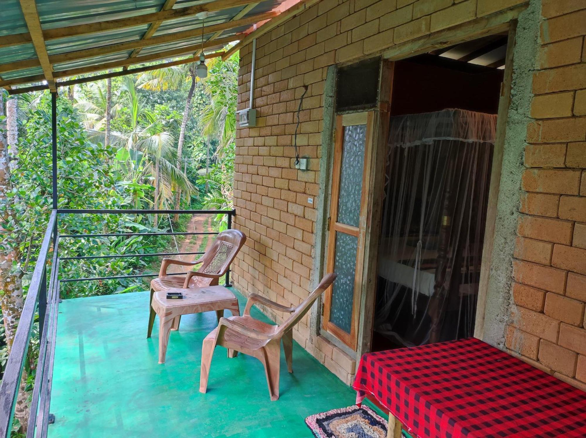 Jungle Guest ,Mirissa Exterior foto